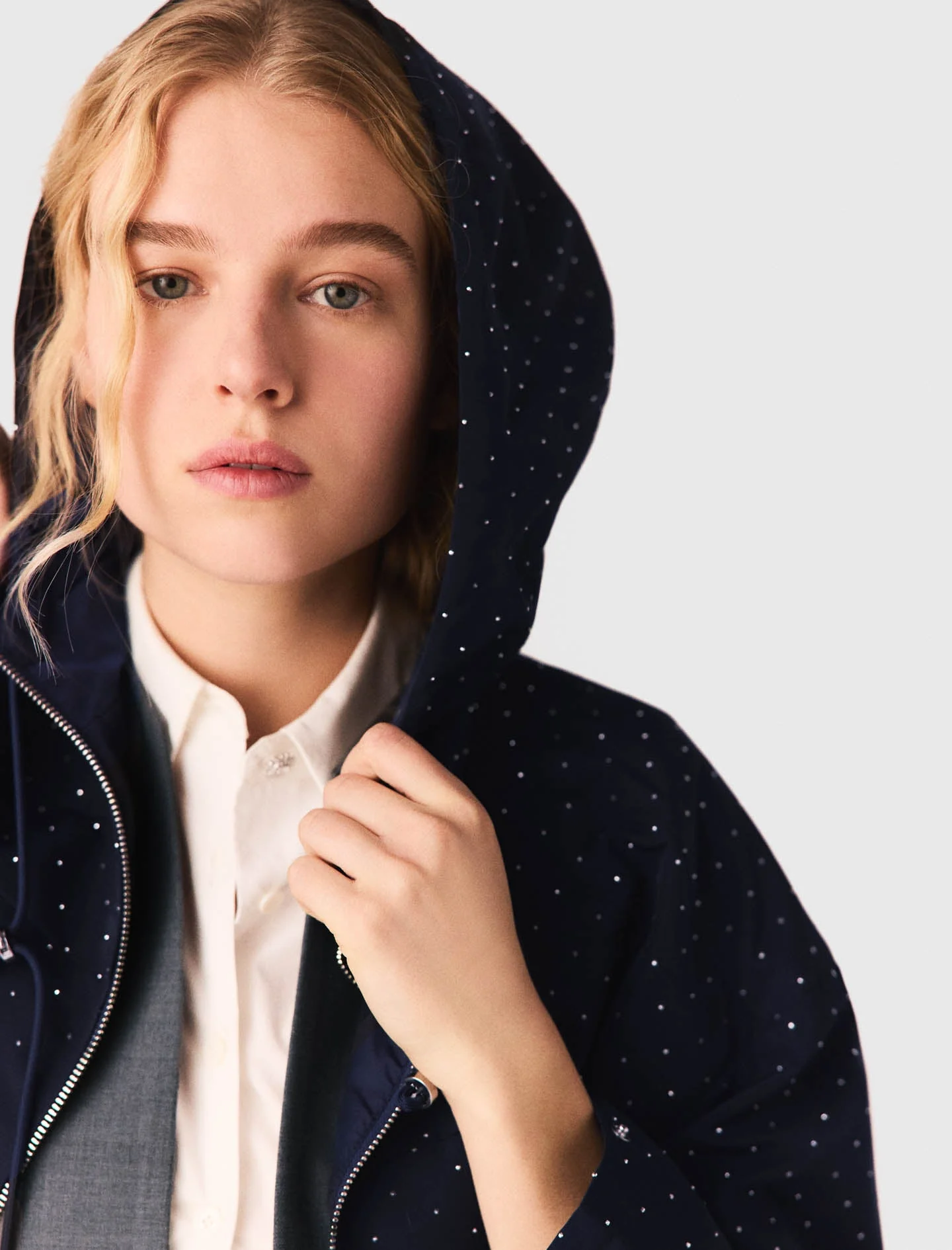Hooded windbreaker with rhinestones - Image 6