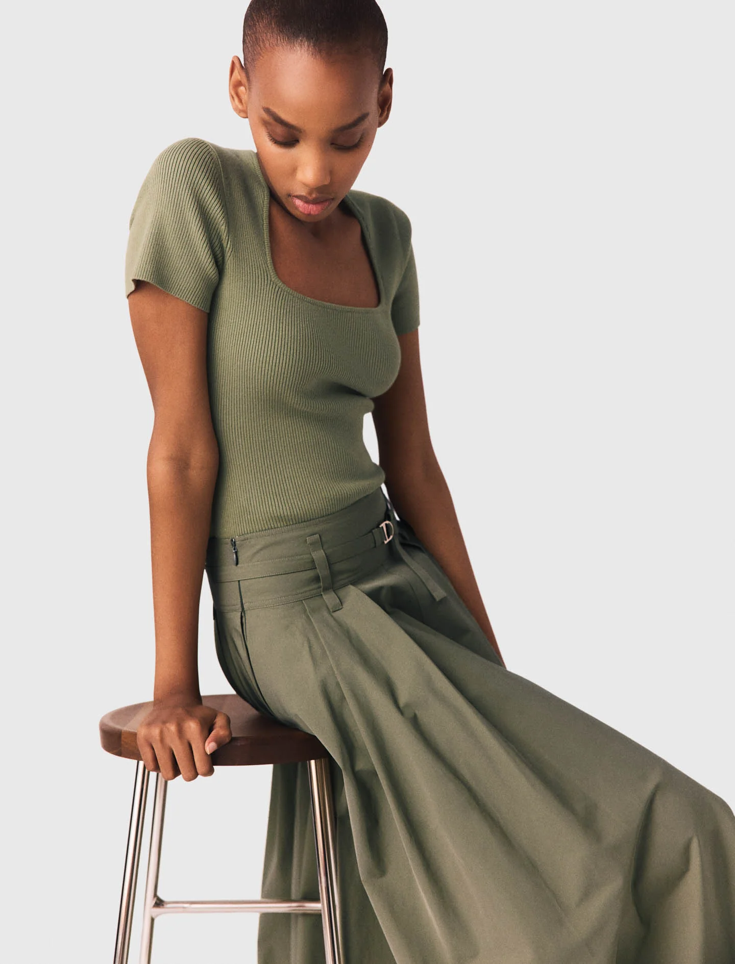 Square-Neck Ribbed Jumper Khaki - Image 4
