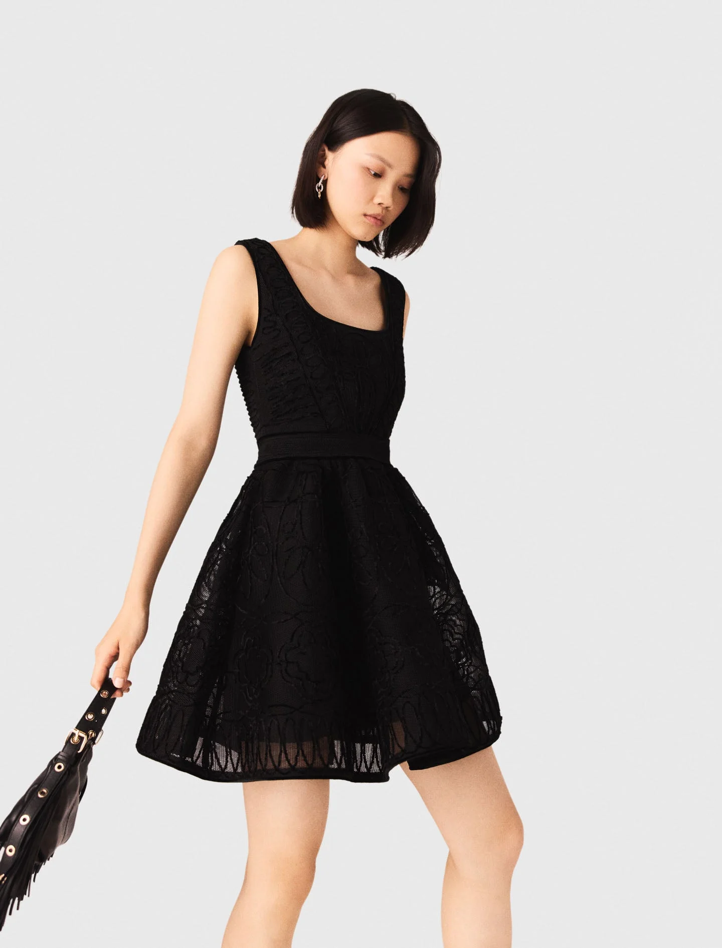 Short Embroidered Basket Knit Dress Black - Image 3