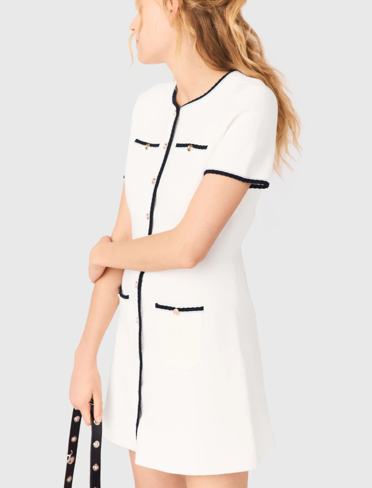 Short Dress With Contrasting Trim Ecru - Image 5