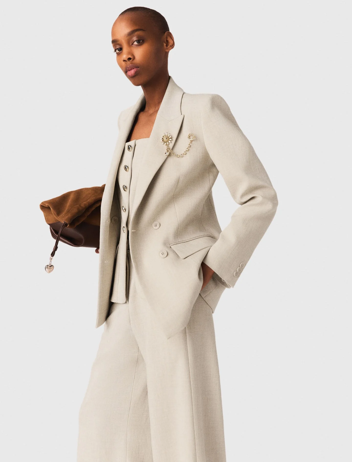 Suit Jacket With Brooch Beige - Image 2
